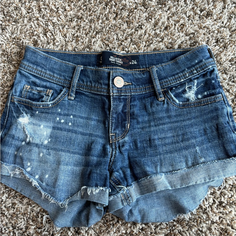 Hollister low rise short shorts